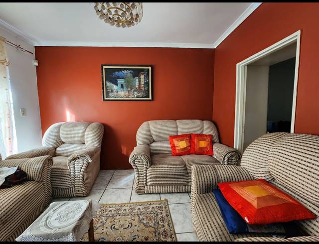 3 BEDROOM HOUSE FOR SALE IN NEWHOLME